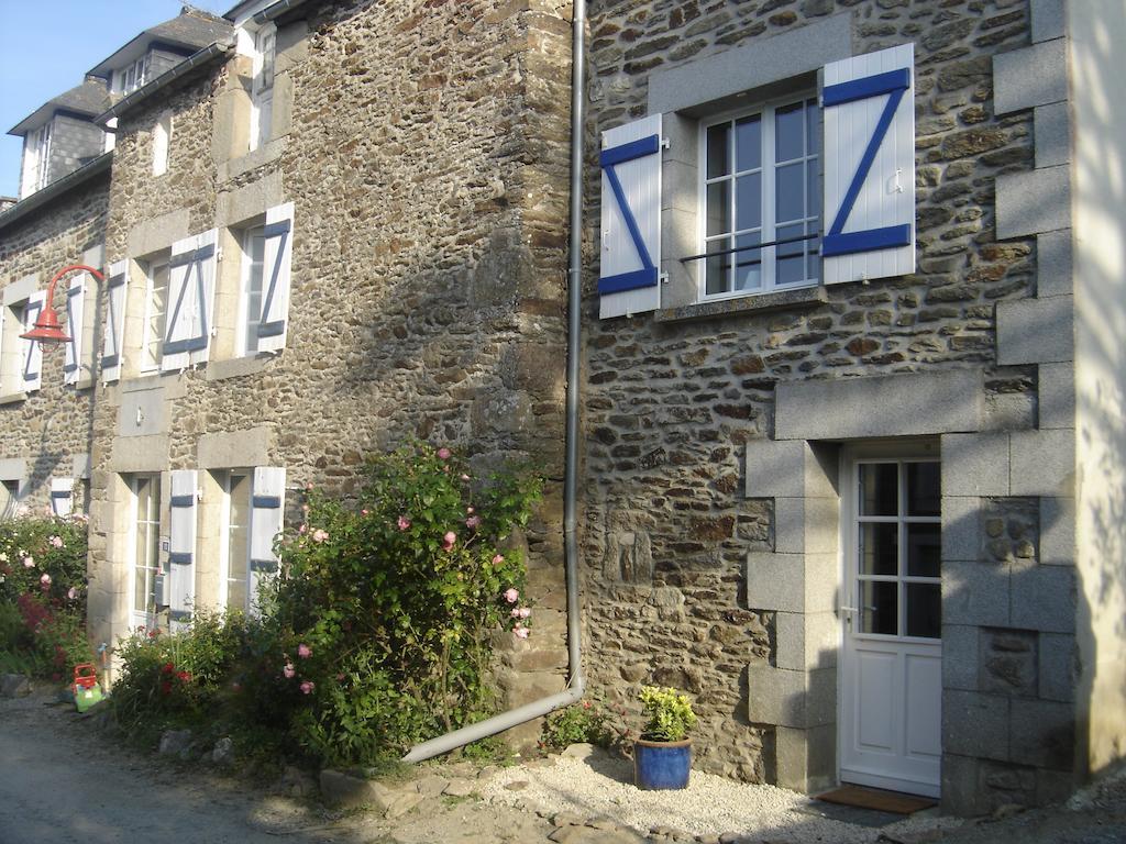 Og Gite Le Minihic-sur-Rance Habitación foto